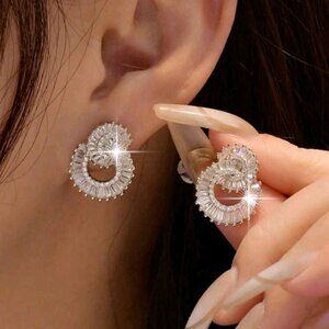 New 925  Serling Silver Small Bling Zircon Women's Earrings